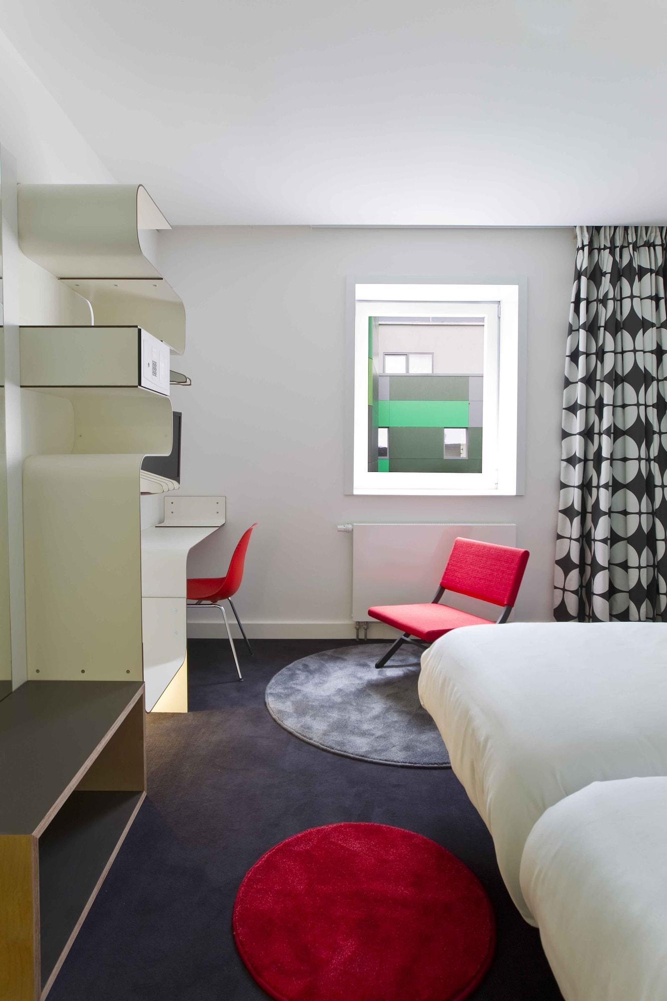 Hotel Gat Point Charlie Berlin Bagian luar foto