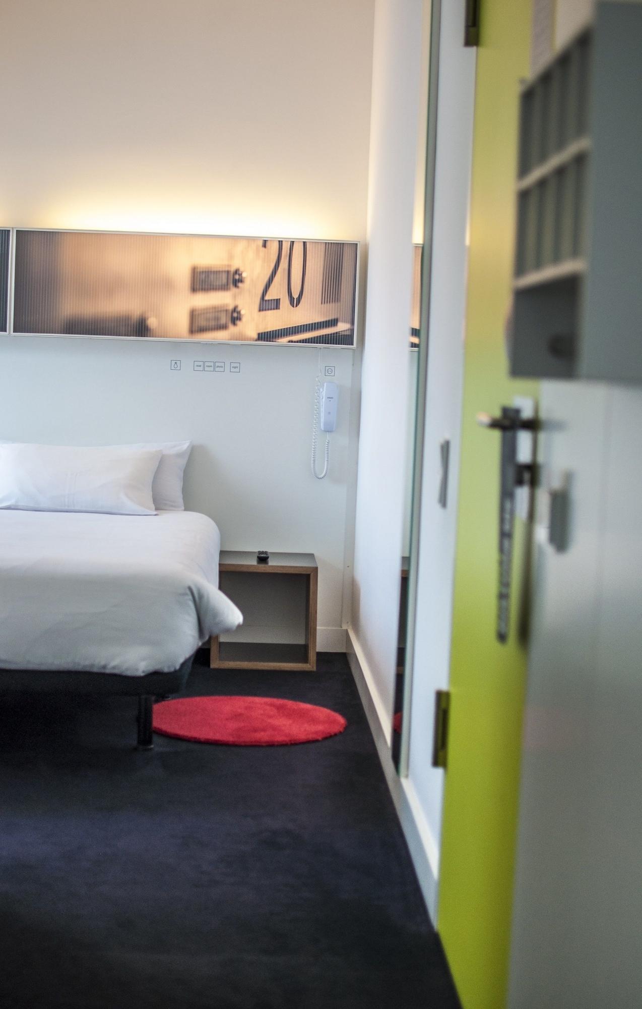 Hotel Gat Point Charlie Berlin Ruang foto