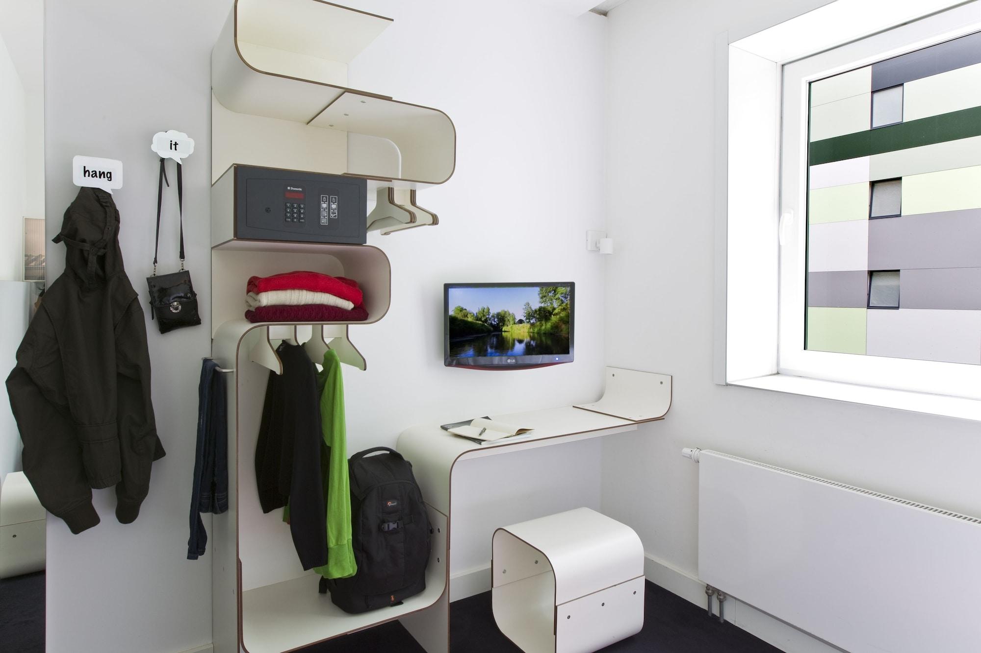Hotel Gat Point Charlie Berlin Bagian luar foto