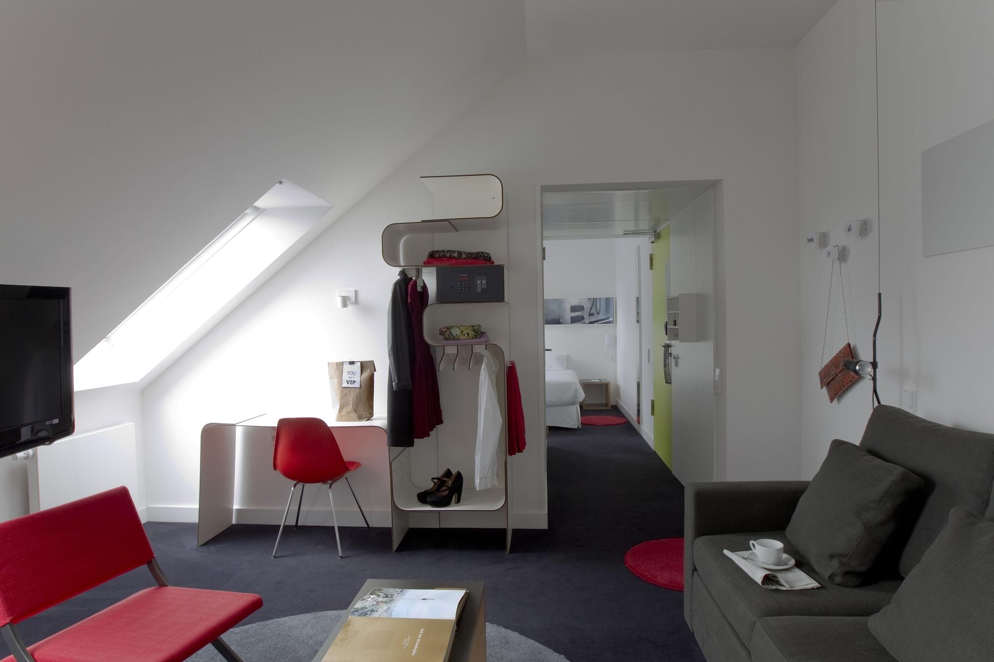 Hotel Gat Point Charlie Berlin Bagian luar foto