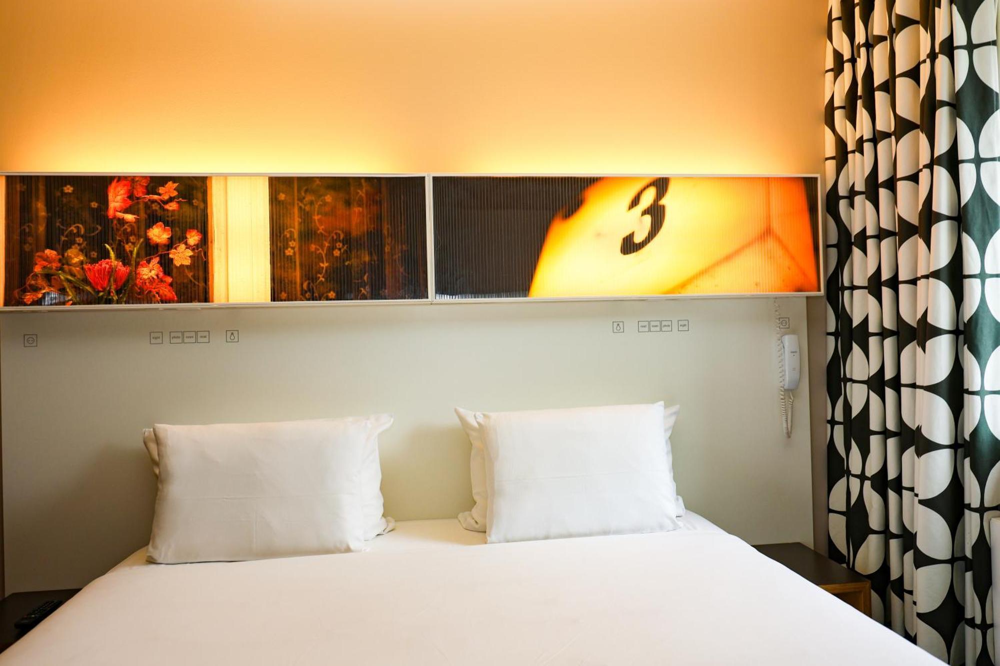 Hotel Gat Point Charlie Berlin Ruang foto