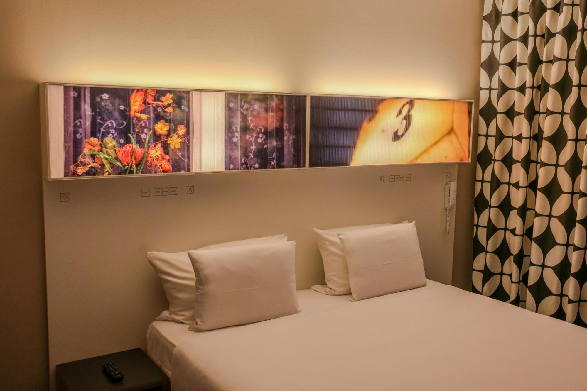 Hotel Gat Point Charlie Berlin Ruang foto