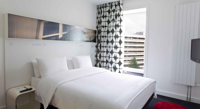 Hotel Gat Point Charlie Berlin Bagian luar foto